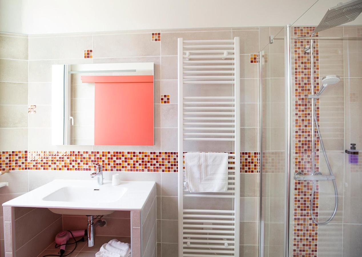 Logis & Restaurant Le Carnot 2*