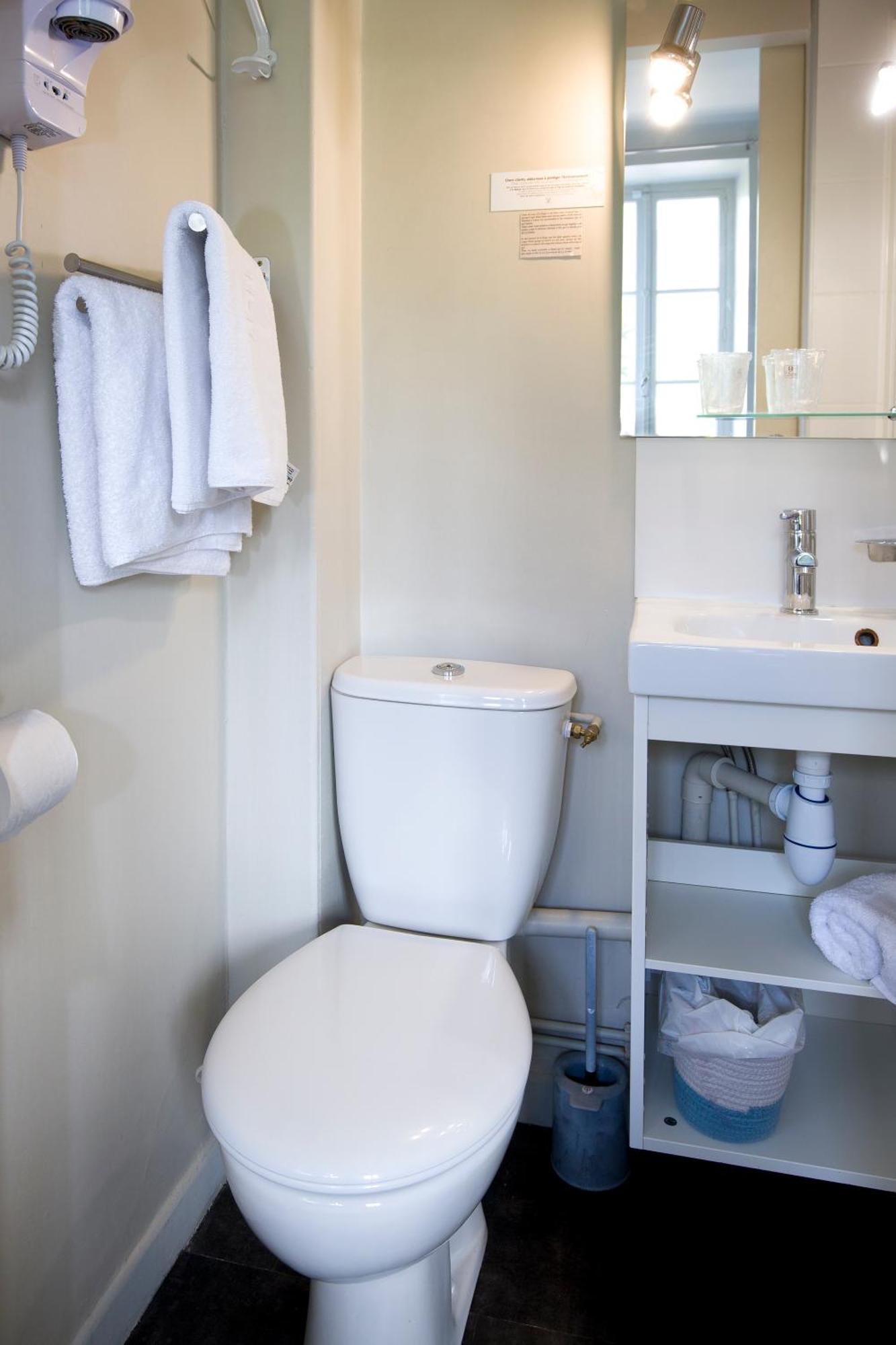 Hotel Logis & Restaurant Le Carnot